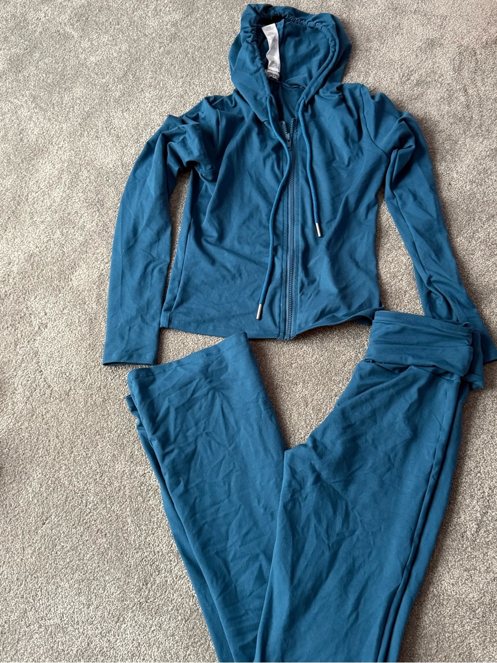 Women’s Teal Active Zip Hoodie & Jogger Set. Pretty little thing. Worn once.
